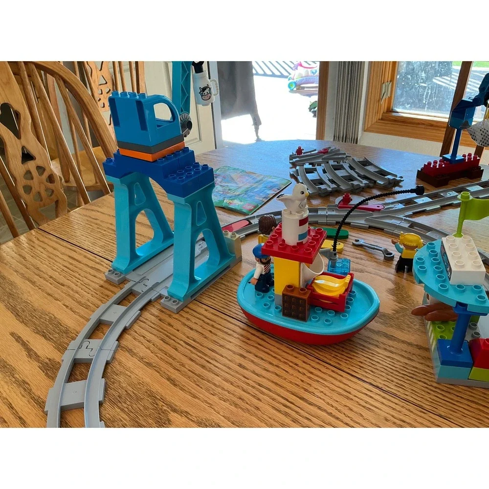 LEGO Duplo Cargo Train 10875 Push & Go Steam Train Harbor Crane Set works